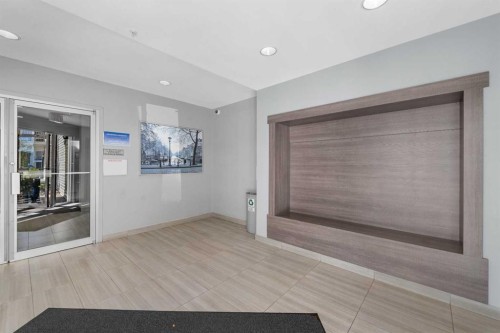1406-333 Taravista Drive Ne, Calgary, AB - Indoor Photo Showing Other Room