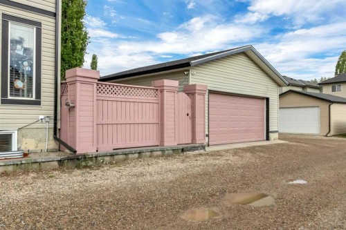 178 Evansmeade Common Nw, Calgary, AB - Outdoor With Exterior