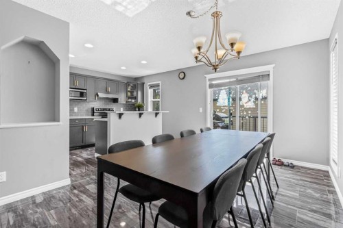 178 Evansmeade Common Nw, Calgary, AB - Indoor Photo Showing Dining Room