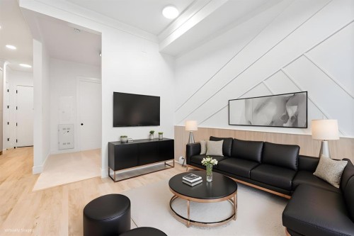 1103-4270 Norford Avenue NW Calgary, AB T3B 6P8