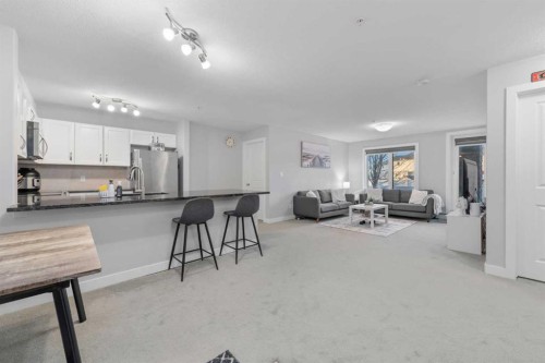 1105-6118 80 Avenue Ne, Calgary, AB - Indoor