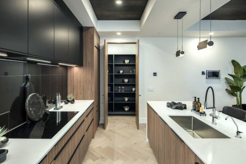 308-4180 Kovitz Avenue Nw, Calgary, AB - Indoor Photo Showing Kitchen With Upgraded Kitchen