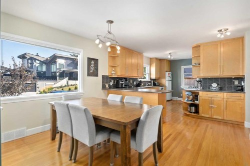 1437 23 Street Sw, Calgary, AB - Indoor