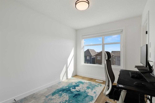 61-903 Mahogany Boulevard Se, Calgary, AB - Indoor