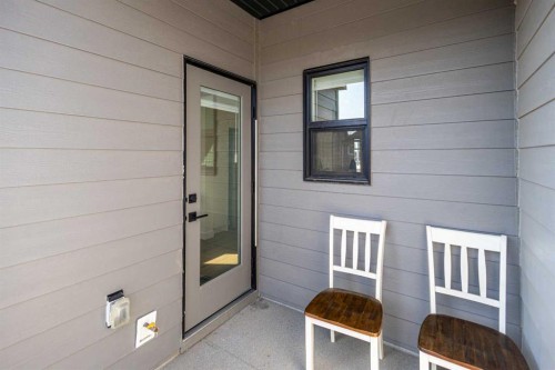 61-903 Mahogany Boulevard Se, Calgary, AB - Outdoor With Exterior