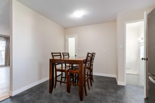 840 Raynard Crescent Se, Calgary, AB - Indoor Photo Showing Dining Room