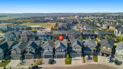 231 Evansglen Circle NW Calgary, AB T3P 0W7