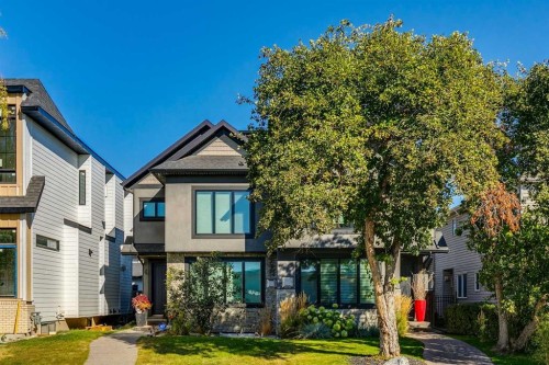 506 54 Avenue Sw, Calgary, AB - Outdoor With Facade