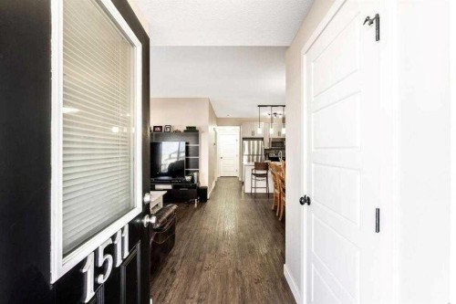 1511-2461 Baysprings Link Sw, Airdrie, AB - Indoor Photo Showing Other Room