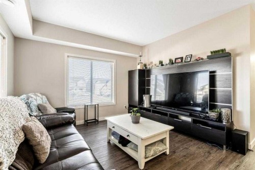 1511-2461 Baysprings Link Sw, Airdrie, AB - Indoor Photo Showing Living Room