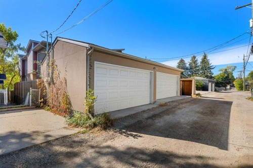 2-530 56 Avenue Sw, Calgary, AB - Outdoor