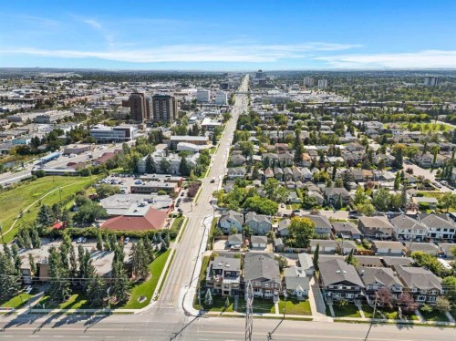 2-530 56 Avenue Sw, Calgary, AB - Outdoor With View