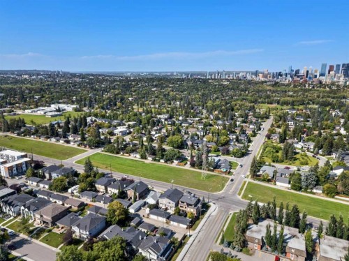2-530 56 Avenue Sw, Calgary, AB - Outdoor With View