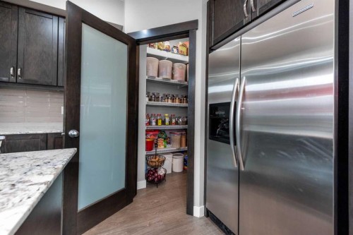 80 Legacy Reach Manor Se, Calgary, AB - Indoor Photo Showing Kitchen