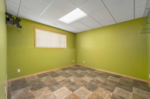 88 Sharp Hill Drive, Rural Rocky View County, AB - Indoor Photo Showing Other Room