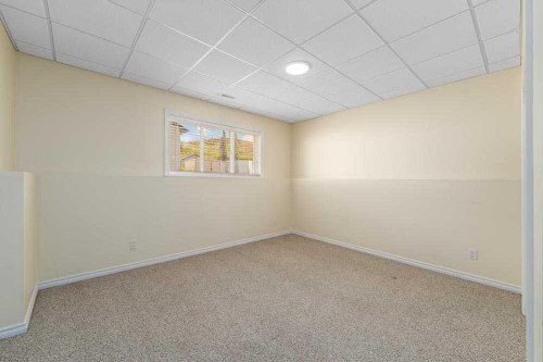 88 Sharp Hill Drive, Rural Rocky View County, AB - Indoor Photo Showing Other Room