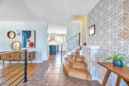 233 Thornbriar Green, Strathmore, AB - Indoor Photo Showing Other Room