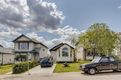 2142 Country Hills Circle Nw, Calgary, AB - Outdoor With Facade
