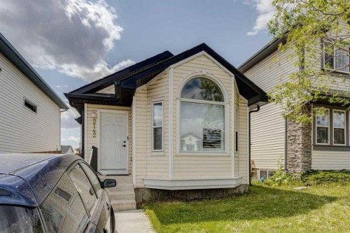 2142 Country Hills Circle Nw, Calgary, AB - Outdoor