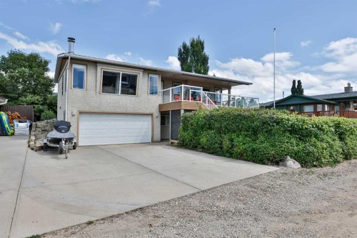 645 Lakeside Drive  Rural Vulcan County, AB T0L 2B0