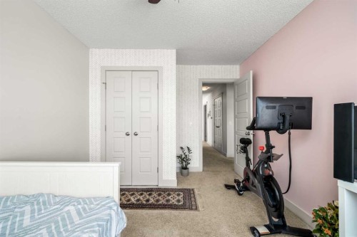 49 Marquis Grove Se, Calgary, AB - Indoor Photo Showing Other Room