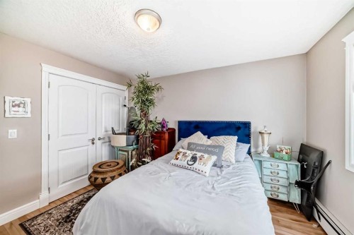 304-2010 35 Avenue Sw, Calgary, AB - Indoor Photo Showing Bedroom