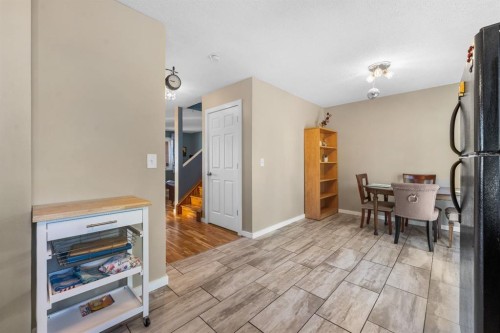 62 Fonda Crescent Se, Calgary, AB - Indoor