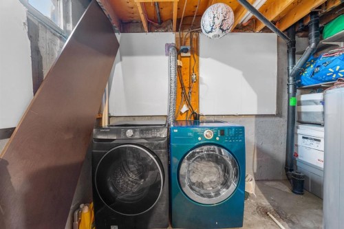 62 Fonda Crescent Se, Calgary, AB - Indoor Photo Showing Laundry Room