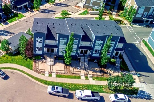 10 Walden Lane Se, Calgary, AB - Outdoor