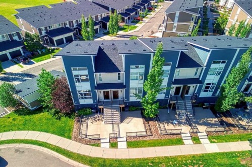 10 Walden Lane Se, Calgary, AB - Outdoor