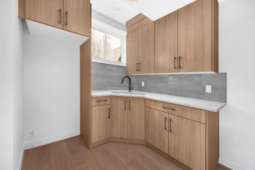 1848 24 Avenue Nw, Calgary, AB - Indoor Photo Showing Kitchen