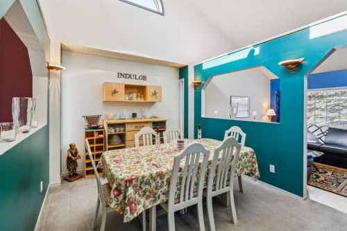 142 Elizabeth Way Se, Airdrie, AB - Indoor Photo Showing Dining Room