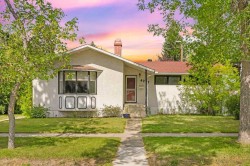 4207 Brisebois Drive NW Calgary, AB T2L 2G1