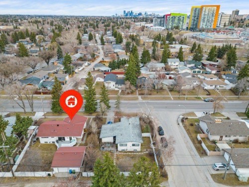 4207 Brisebois Drive Nw, Calgary, AB - Outdoor With View