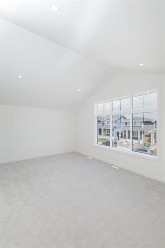 47 Sundown Crescent, Cochrane, AB - Indoor Photo Showing Other Room