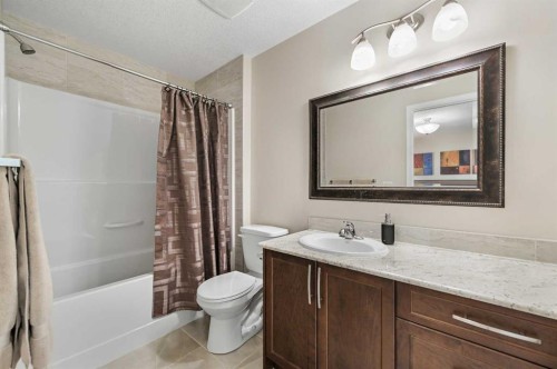 70 Nolanfield Terrace Nw, Calgary, AB - Indoor Photo Showing Bathroom