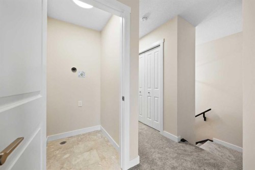 2150 Bayview Drive Sw, Airdrie, AB - Indoor Photo Showing Other Room