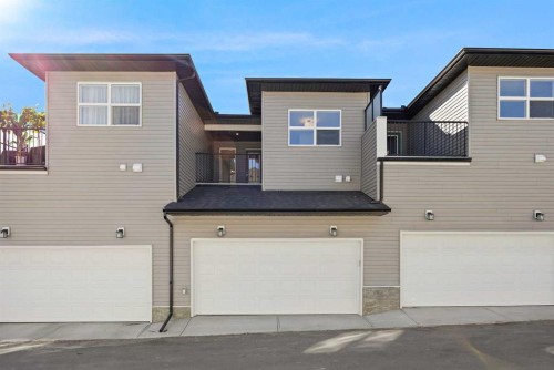 2150 Bayview Drive Sw, Airdrie, AB - Outdoor With Exterior