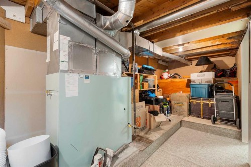 4327 20 Avenue Nw, Calgary, AB - Indoor Photo Showing Basement