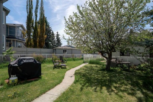 4327 20 Avenue Nw, Calgary, AB - Outdoor
