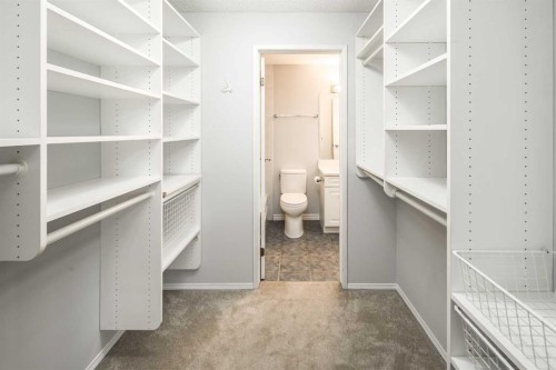 310-545 18 Avenue Sw, Calgary, AB - Indoor With Storage