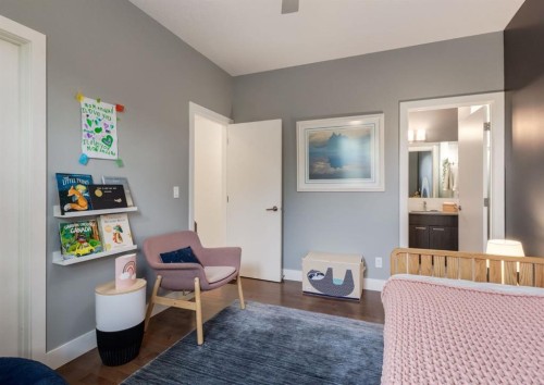 2020 2 Street Sw, Calgary, AB - Indoor Photo Showing Other Room