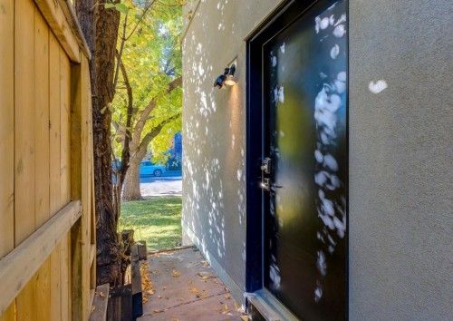 2020 2 Street Sw, Calgary, AB - Indoor Photo Showing Other Room