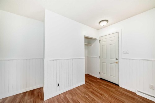 2023 46 Street Se, Calgary, AB - Indoor Photo Showing Other Room