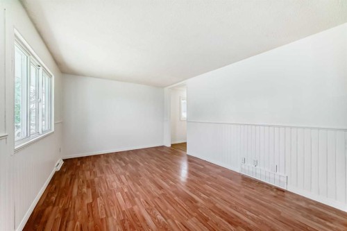 2023 46 Street Se, Calgary, AB - Indoor Photo Showing Other Room