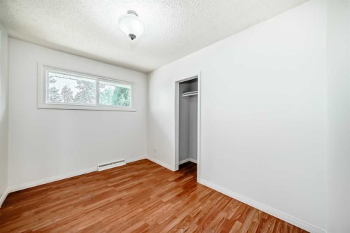 2023 46 Street Se, Calgary, AB - Indoor Photo Showing Other Room