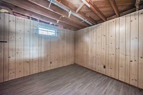 2023 46 Street Se, Calgary, AB - Indoor Photo Showing Other Room