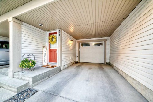 49 New Brighton Point Se, Calgary, AB - Outdoor With Exterior