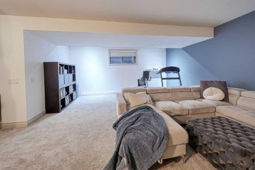 1431 40 Street Sw, Calgary, AB - Indoor