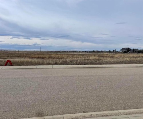 356 Muirfield Crescent, Lyalta, AB 